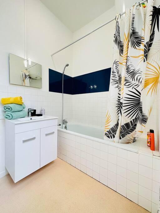 Appartement Confortable Laon Luaran gambar