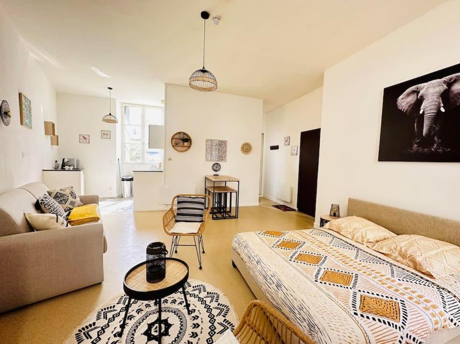 Appartement Confortable Laon Luaran gambar