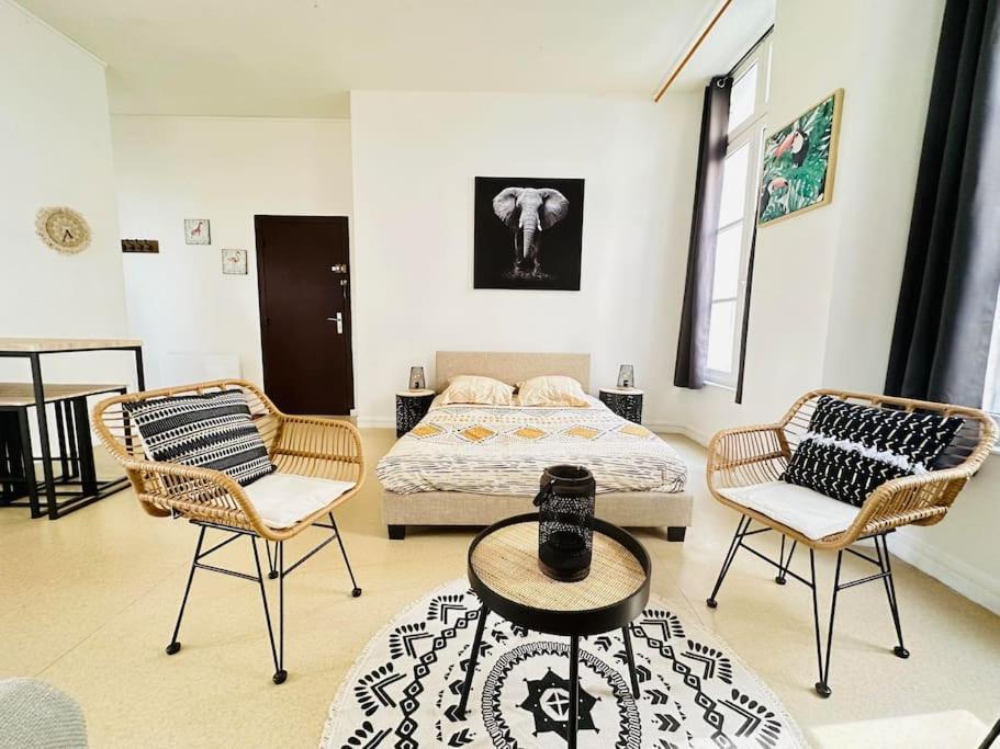 Appartement Confortable Laon Luaran gambar