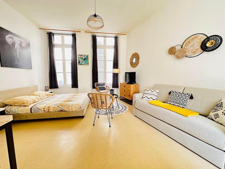Appartement Confortable Laon Luaran gambar