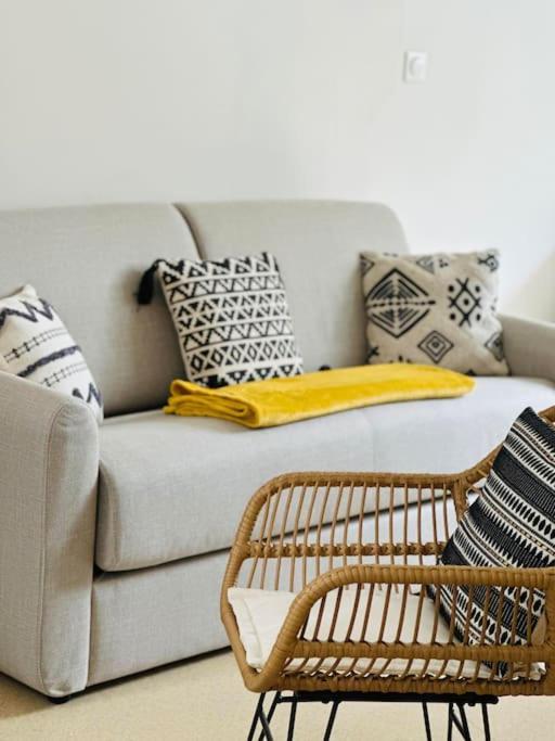 Appartement Confortable Laon Luaran gambar