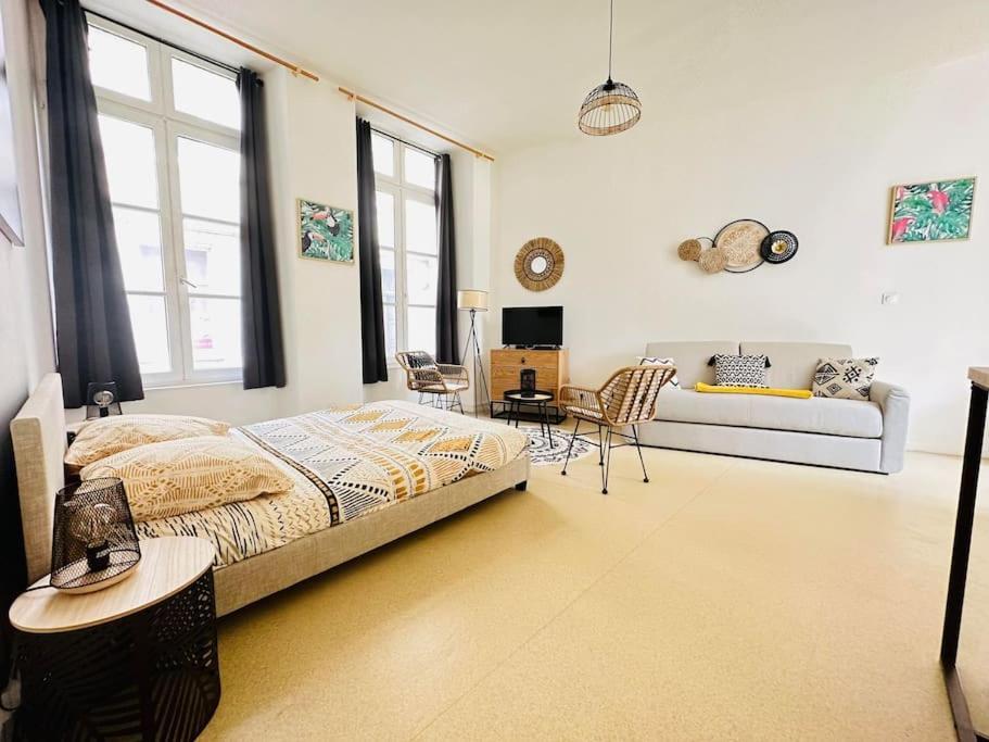 Appartement Confortable Laon Luaran gambar